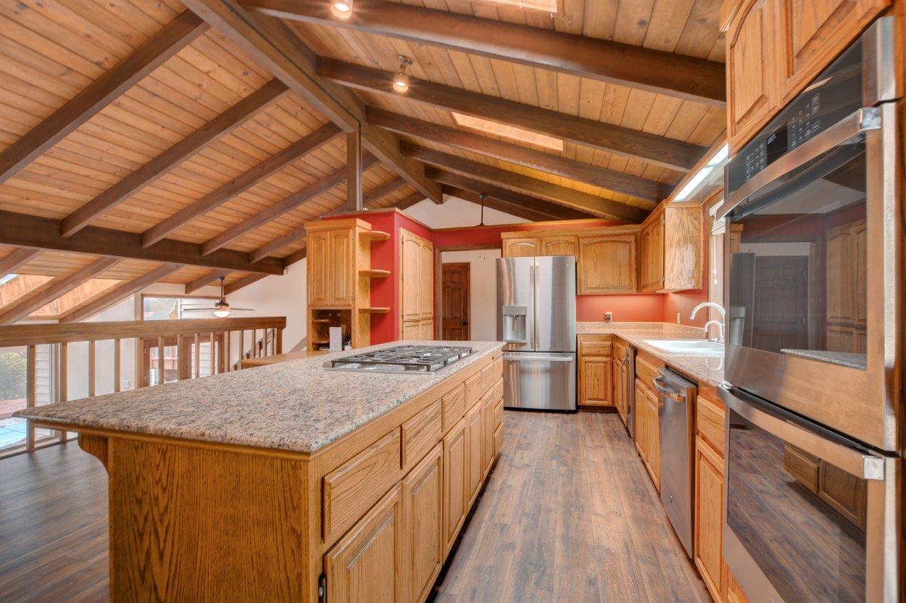 4000 North Foothill Road Medford, OR 97504 - Photo 17 of 67 b12