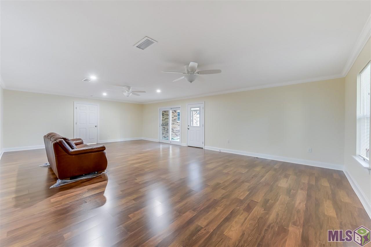 843 Rushing Road West Denham Springs, LA 70726 - Photo 7 of 20 Gallery Image 7