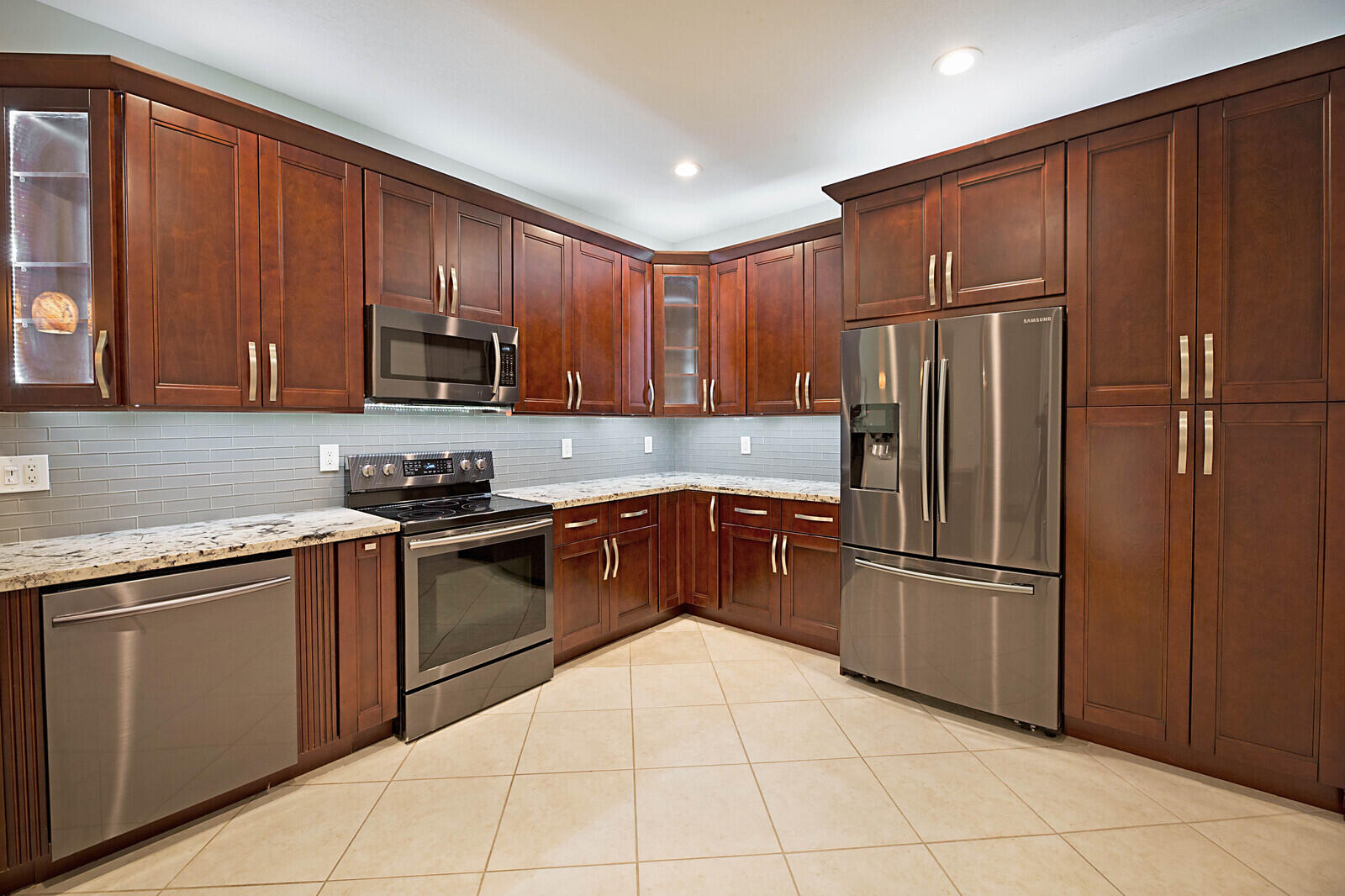 23097 Addison Lakes Circle Boca Raton, FL 33433 - Photo 13 of 42 Kitchen