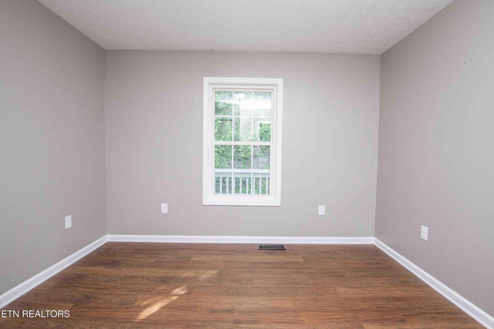 486 Coolidge Road La Follette, TN 37766 - Photo 28 of 32 Gallery Image 28