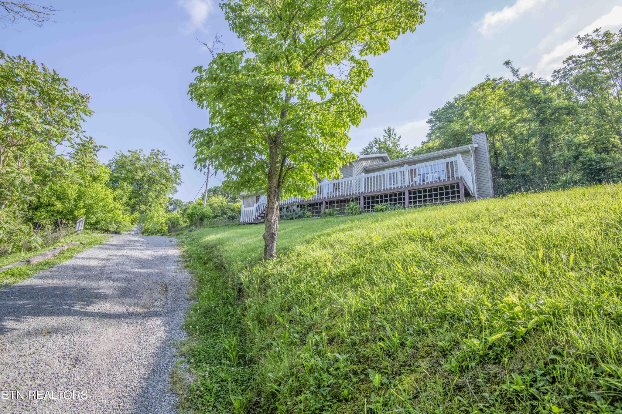 486 Coolidge Road La Follette, TN 37766 - Photo 7 of 32 Gallery Image 7