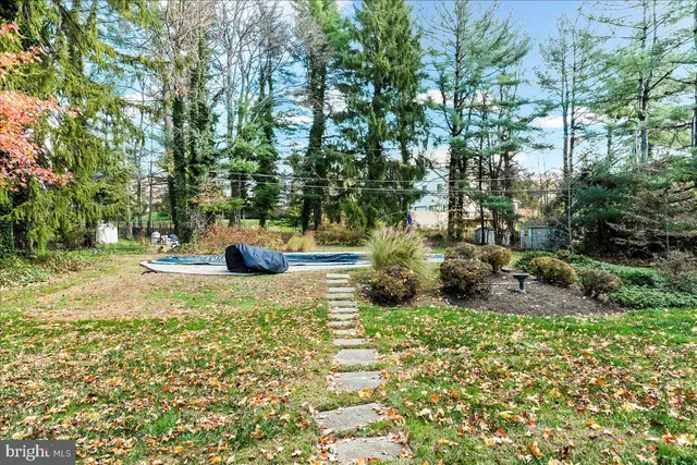 $1,300,000 | 1611 Lark Lane, Villanova, PA 19085