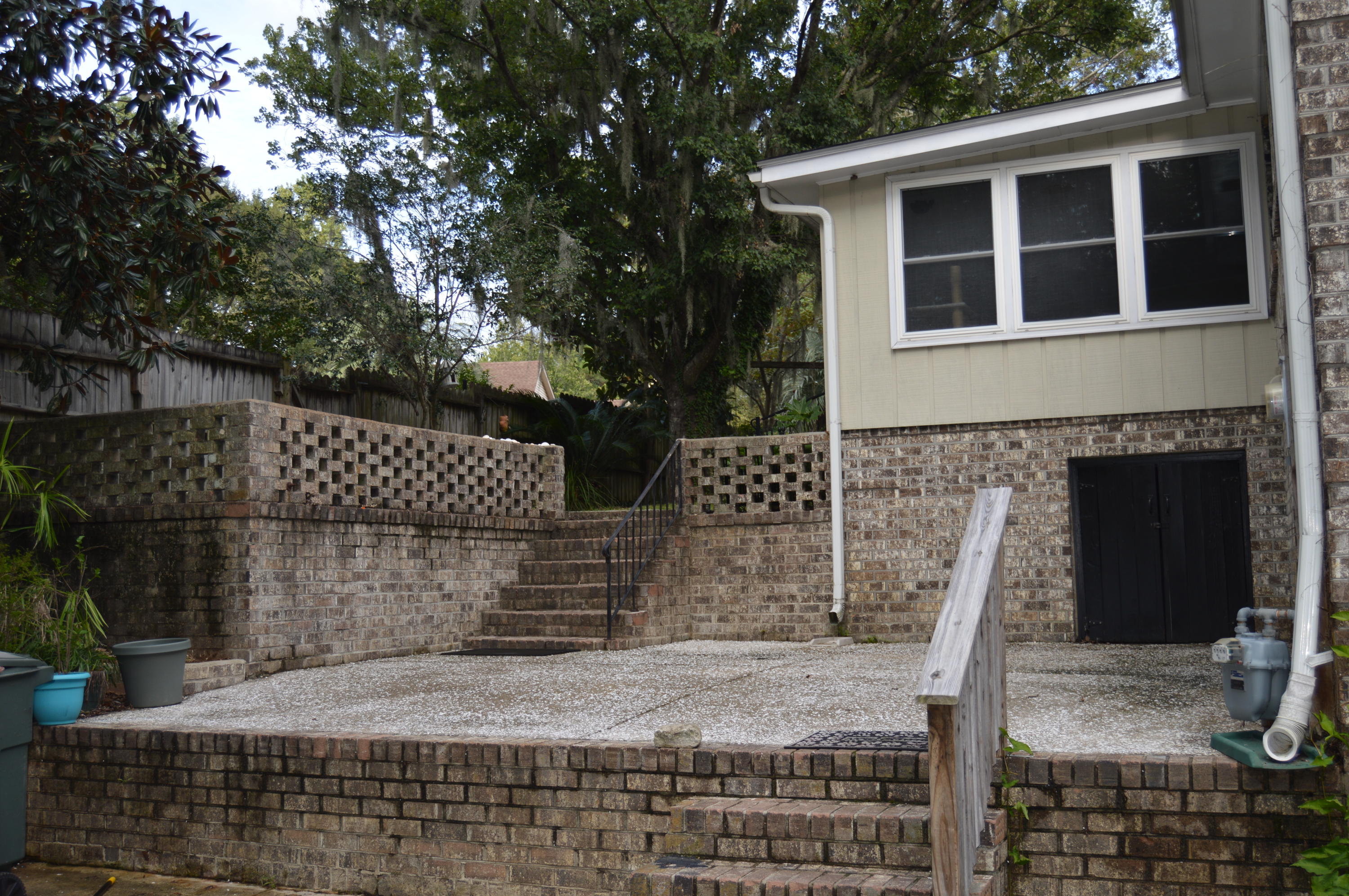 1064 Yeamans Hall Road Hanahan, SC 29410 - Photo 5 of 25 DSC_0203