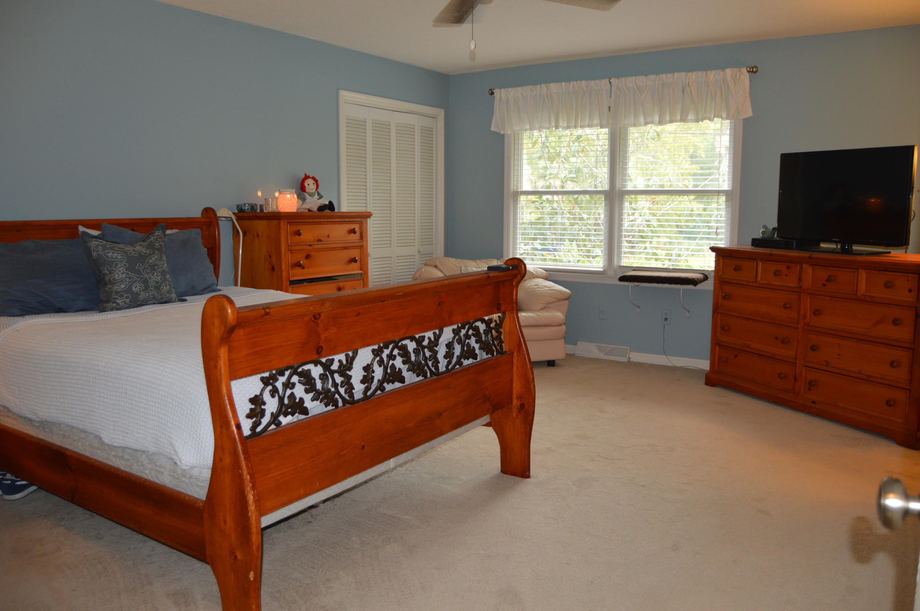 1064 Yeamans Hall Road Hanahan, SC 29410 - Photo 8 of 25 DSC_0214