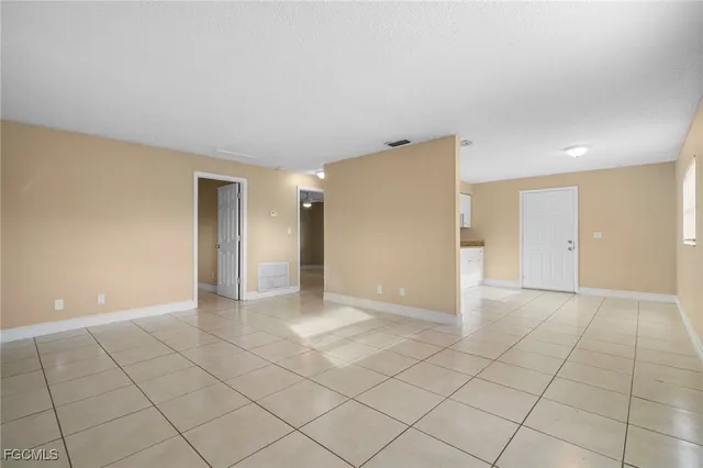 $1,175 | 5539 Tenth Avenue, Fort Myers, FL 33907