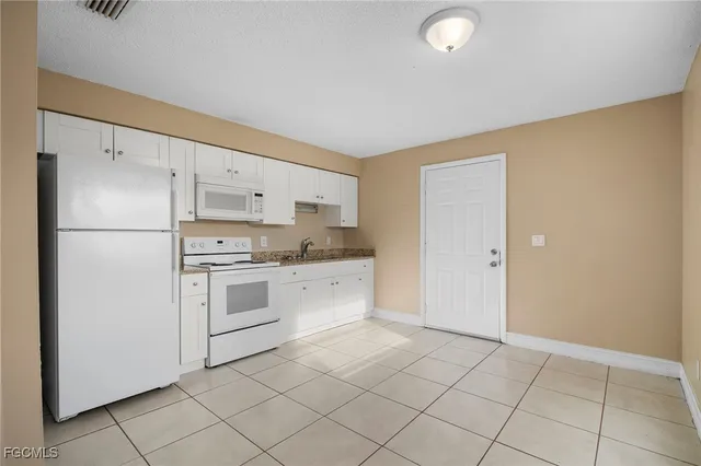 $1,175 | 5539 Tenth Avenue, Fort Myers, FL 33907