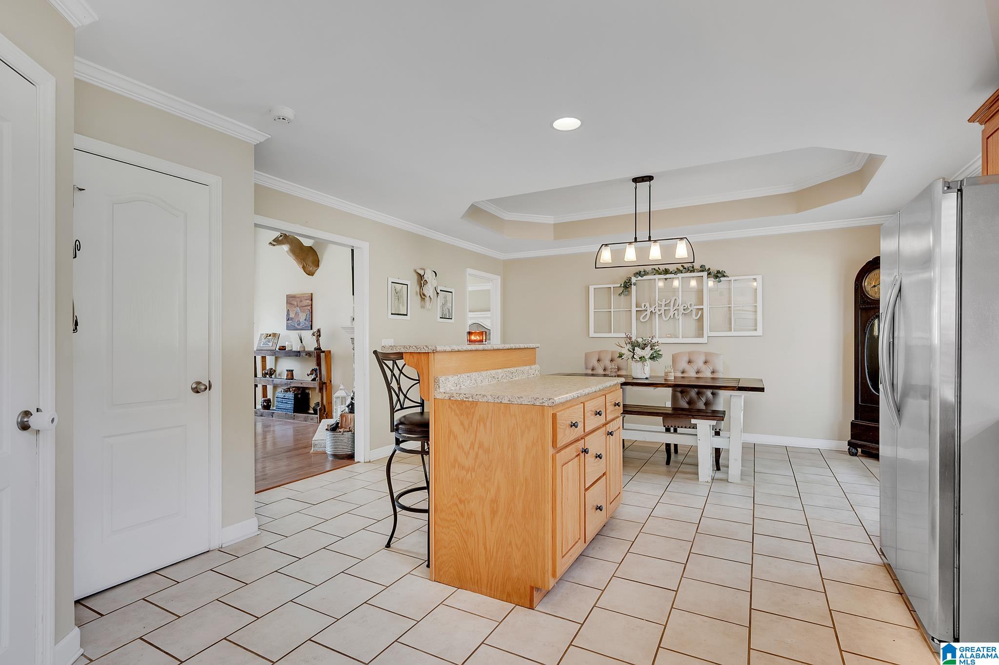 1095 Armstrong Loop Hayden, AL 35079 - Photo 8 of 31