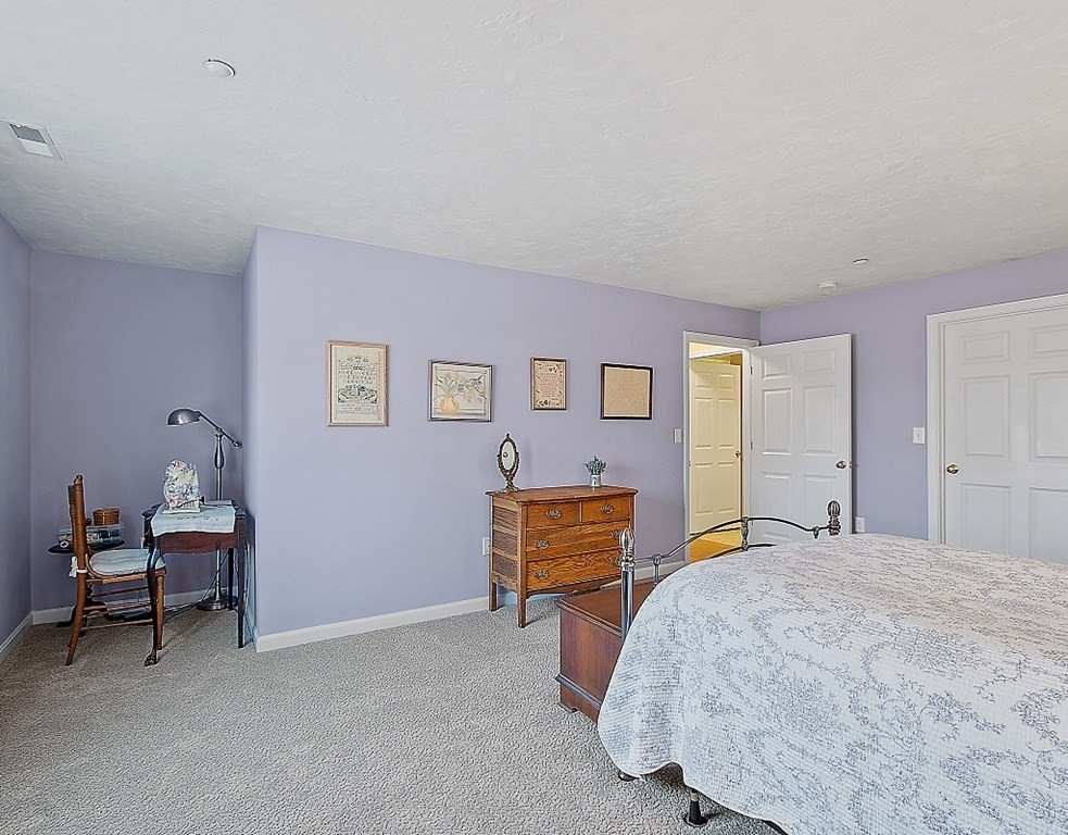 159 Allen Road, Unit 5 Billerica, MA 01821 - Photo 20 of 40