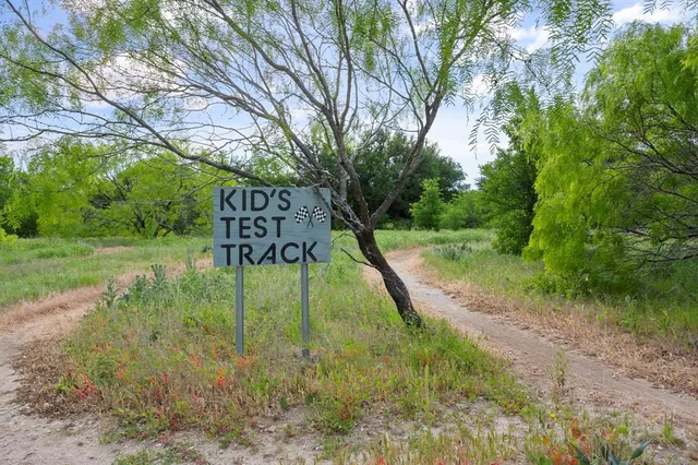 $529,000 | 114 Parkview Drive, Aledo, TX 76008