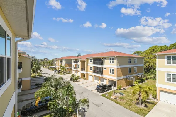 $257,900 | 5088 Royal Palms Way, Unit 304, New Port Richey, FL 34652