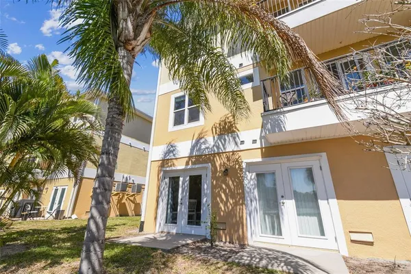 $257,900 | 5088 Royal Palms Way, Unit 304, New Port Richey, FL 34652