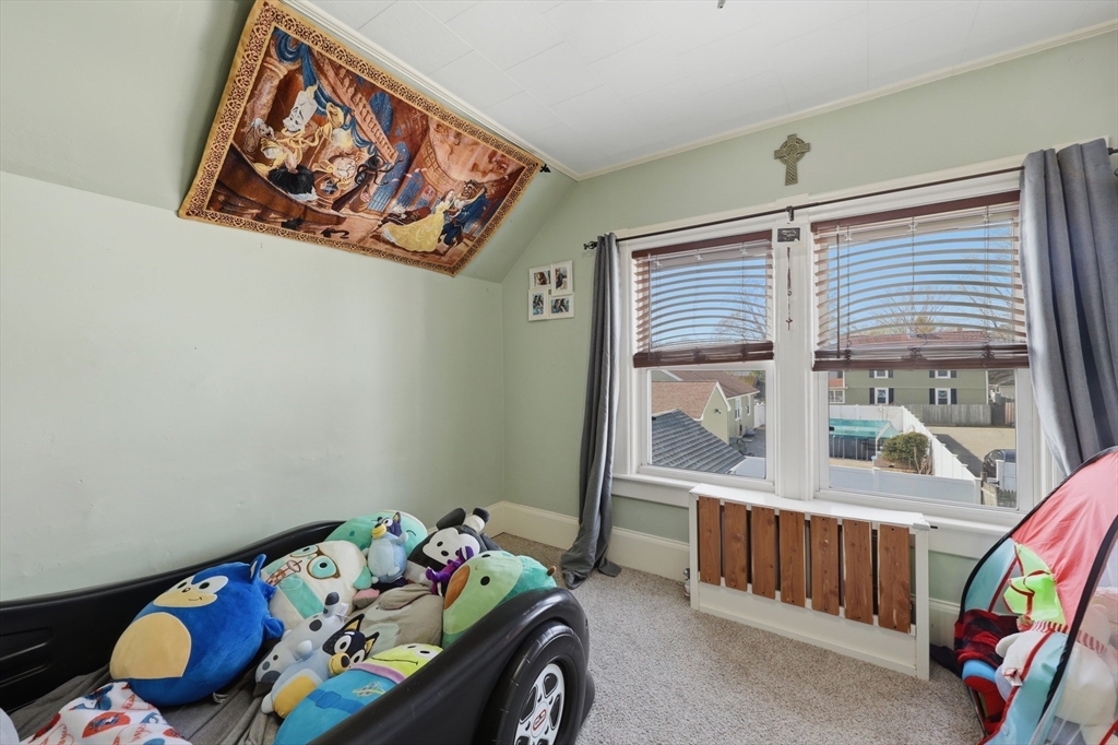 9 Hamilton Street Clinton, MA 01510 - Photo 22 of 32