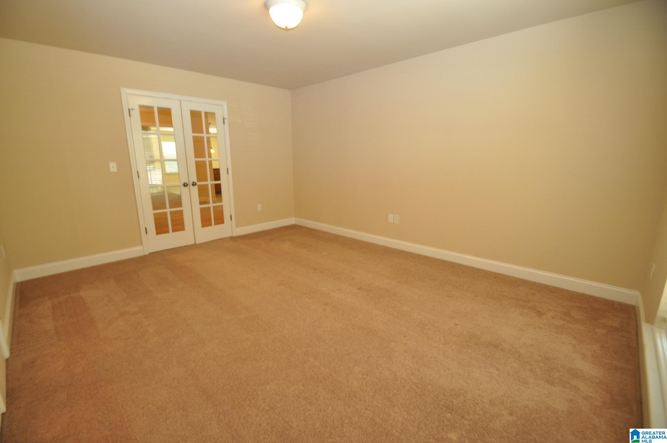 213 Cedar Meadow Alabaster, AL 35114 - Photo 10 of 15