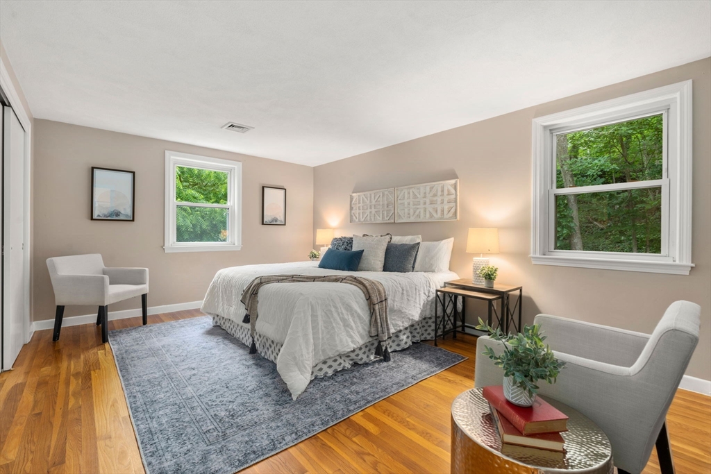 37-39 Thurston Road, Unit 1 Newton, MA 02464 - Photo 12 of 27 Gallery Image 12