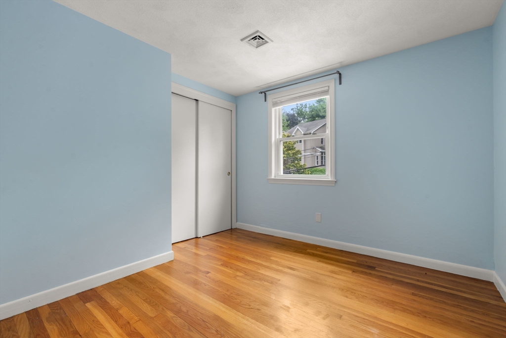 37-39 Thurston Road, Unit 1 Newton, MA 02464 - Photo 16 of 27 Gallery Image 16
