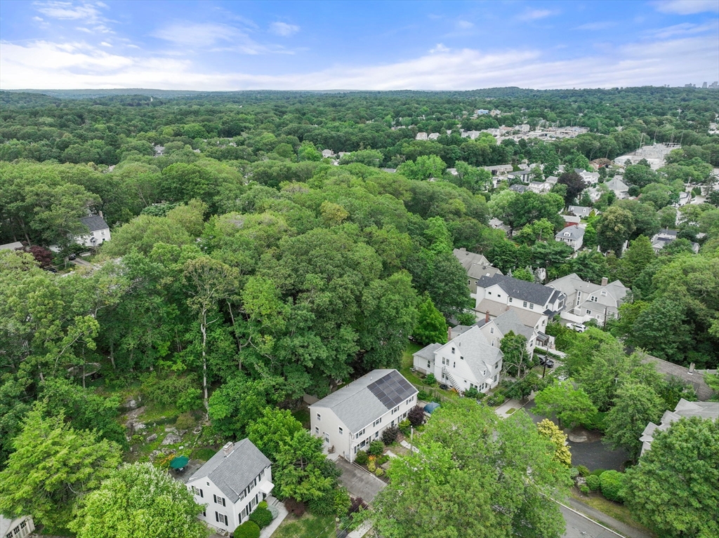 37-39 Thurston Road, Unit 1 Newton, MA 02464 - Photo 23 of 27 Gallery Image 23