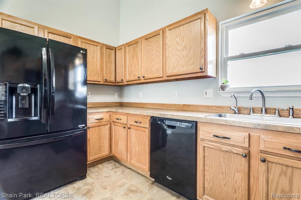 5364 McIntyre Road North Street, MI 48049 - Photo 10 of 45 Gallery Image 10