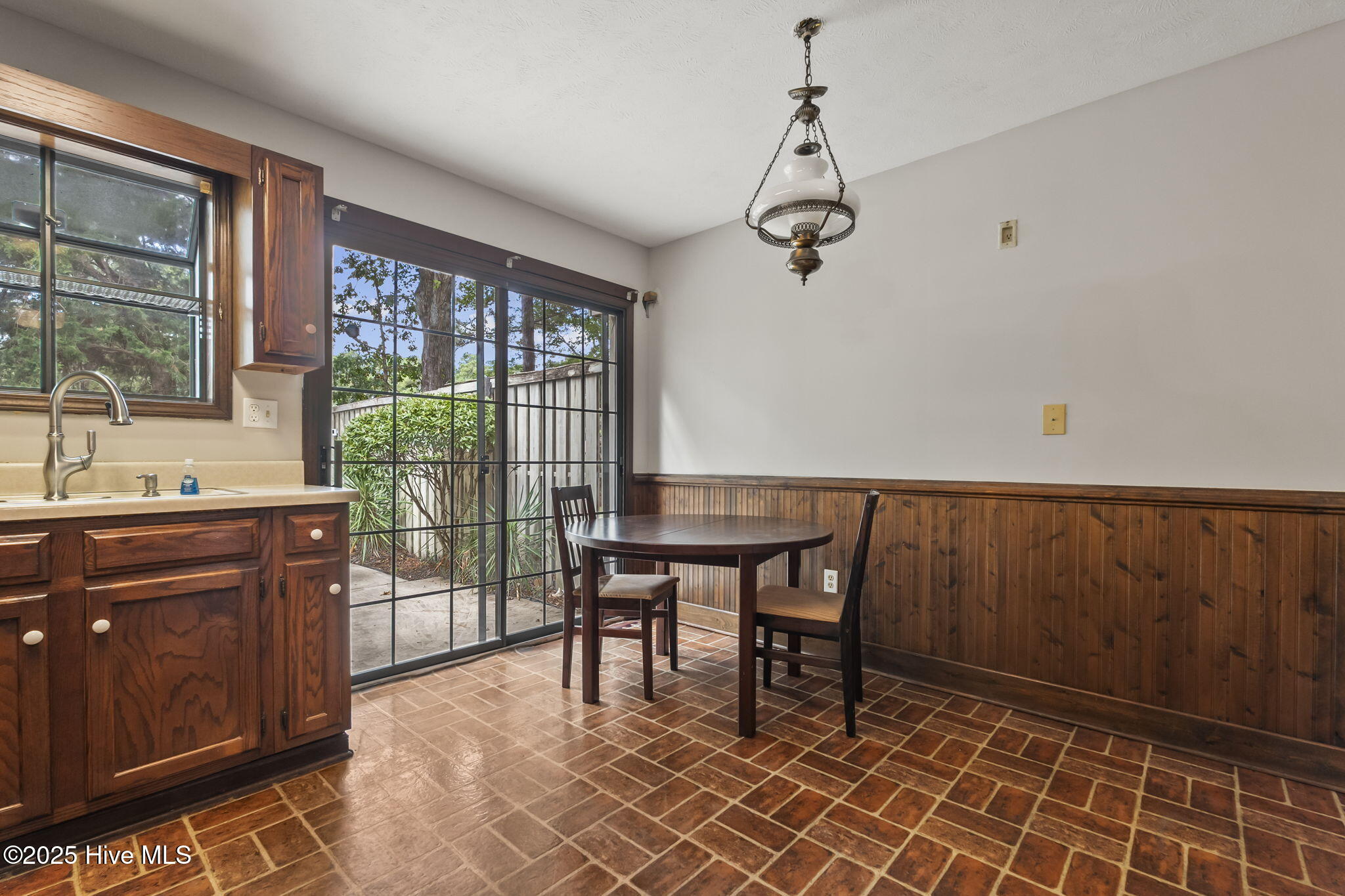 11 Gate 10 Calabash, NC 28467 - Photo 10 of 28 Dine-In Kitchen