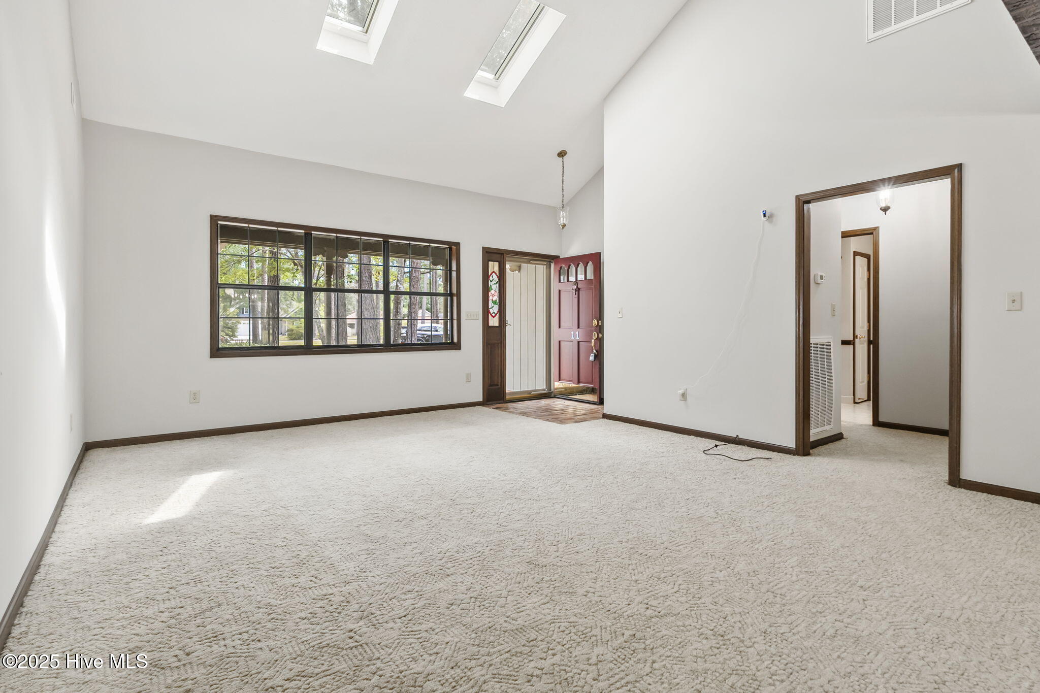 11 Gate 10 Calabash, NC 28467 - Photo 6 of 28 Living Room