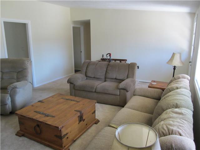 10044 Tamil Road Lakeside, CA 92040 - Photo 10 of 25 Gallery Image 10