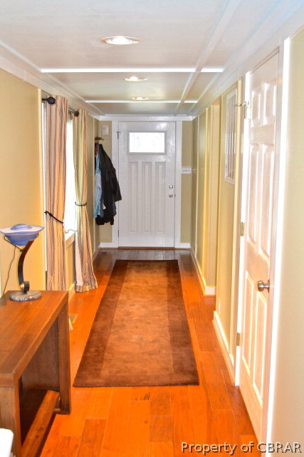 512 Hideaway Point Road Topping, VA 23169 - Photo 6 of 23 Gallery Image 6