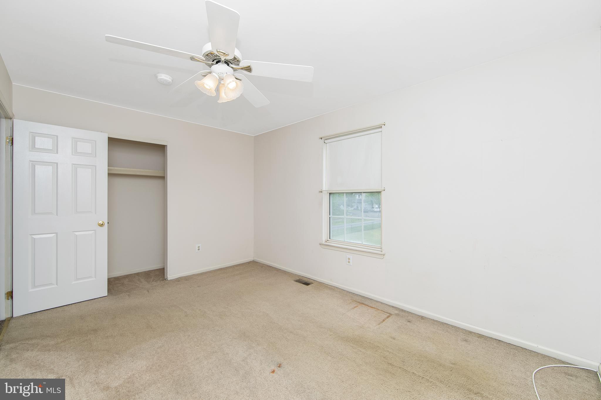 329 Green Street Beverly, NJ 08010 - Photo 15 of 26 Bed 2
