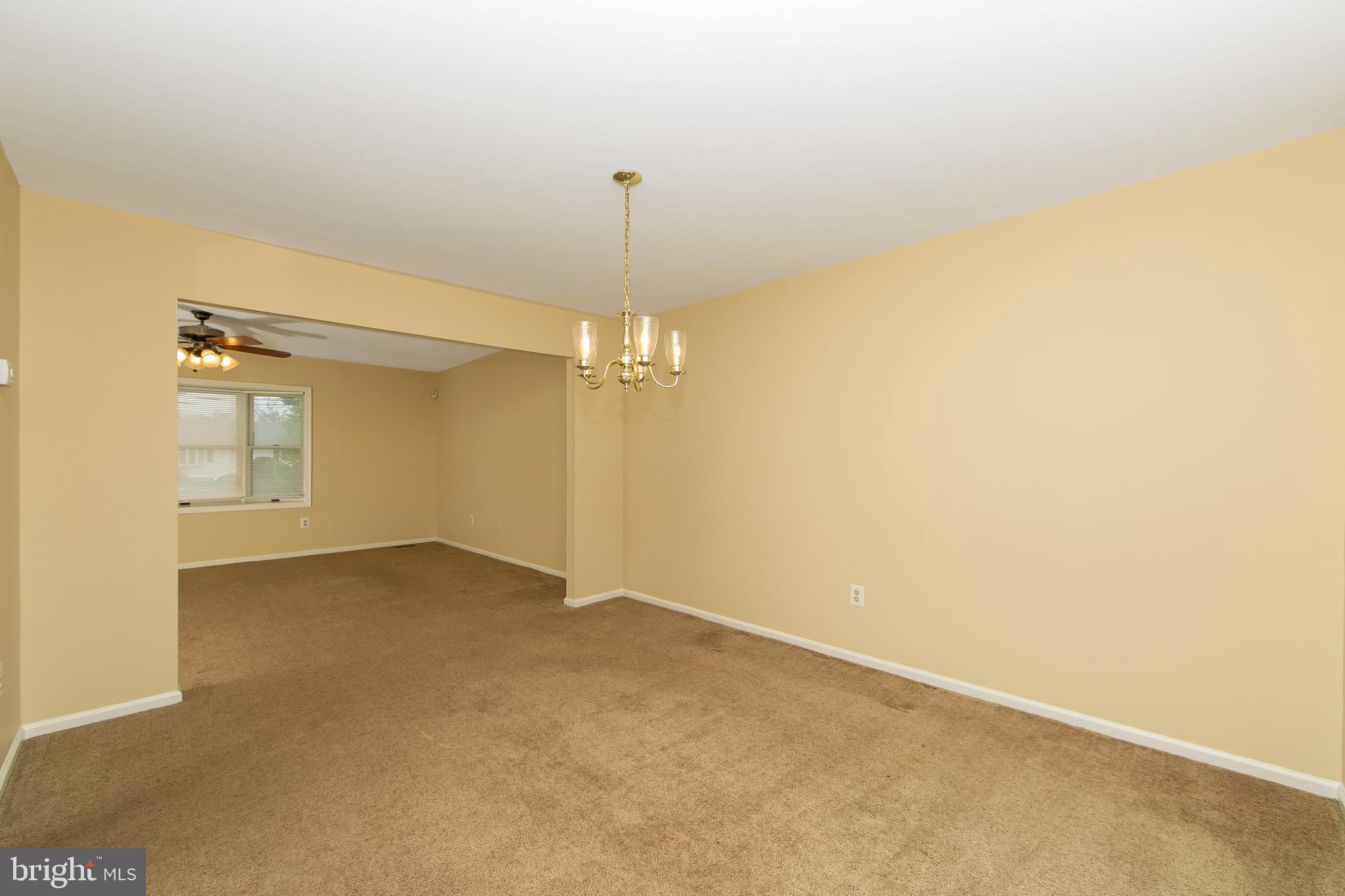 329 Green Street Beverly, NJ 08010 - Photo 4 of 26 Dining & Living Room