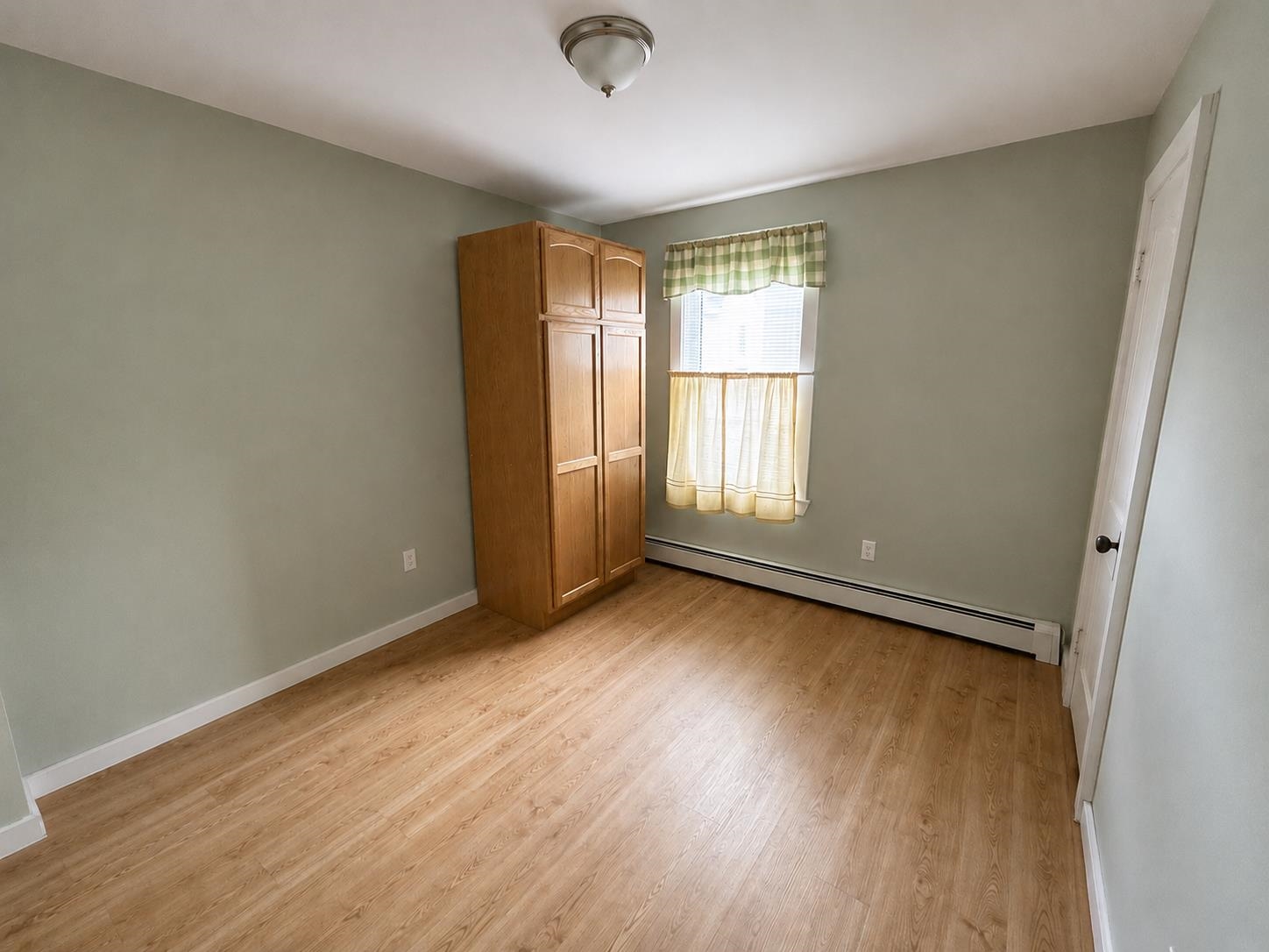 107 Strafford Street Berlin, NH 03570 - Photo 5 of 22