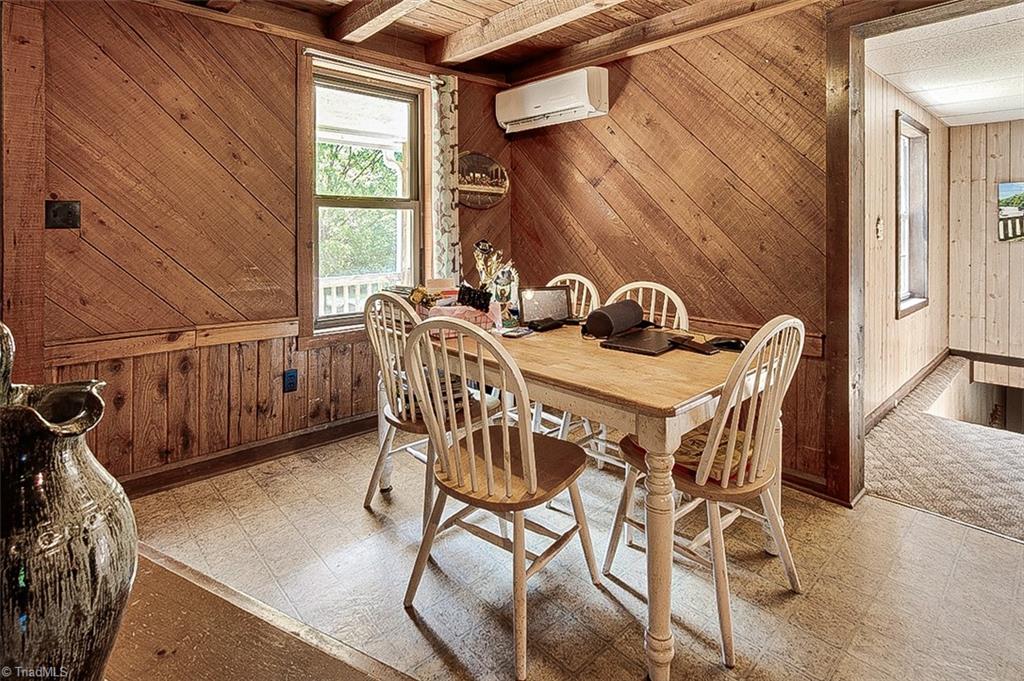 6620 Clyde King Road Seagrove, NC 27341 - Photo 3 of 44