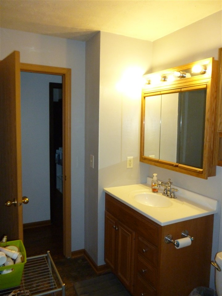 612 Ruth Circle Belvidere, IL 61008 - Photo 13 of 22 Gallery Image 13