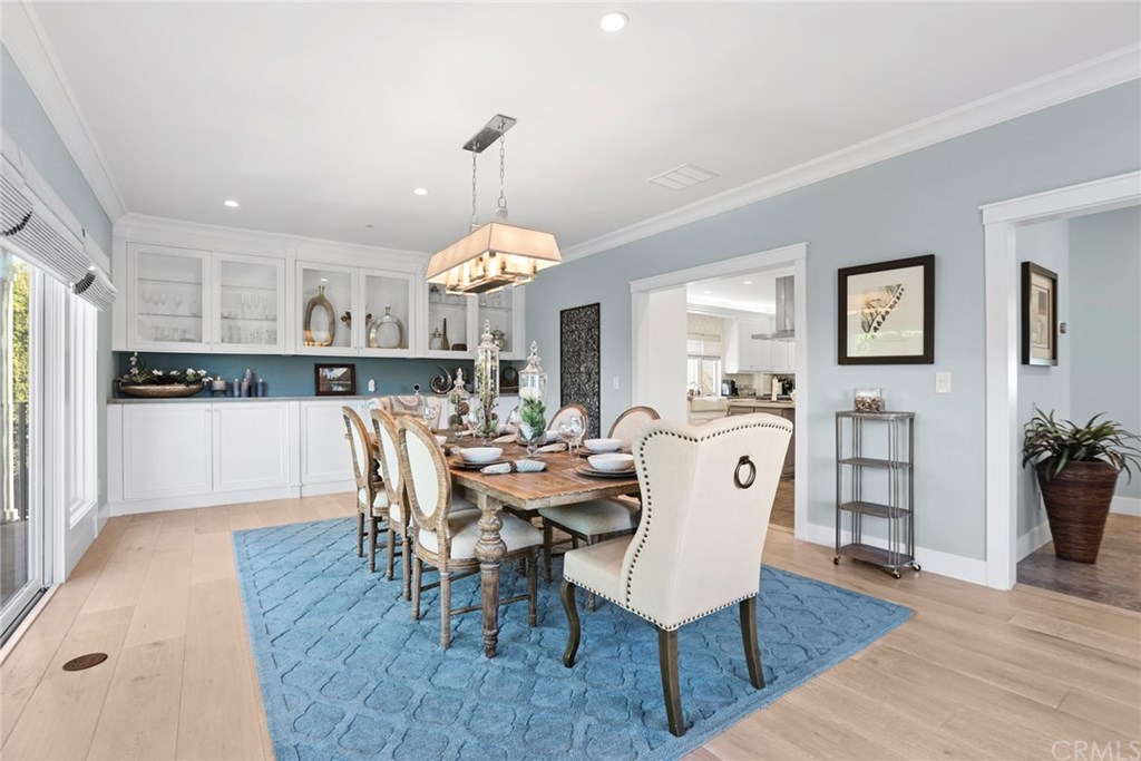 313 Ave F Redondo Beach, CA 90277 - Photo 14 of 38