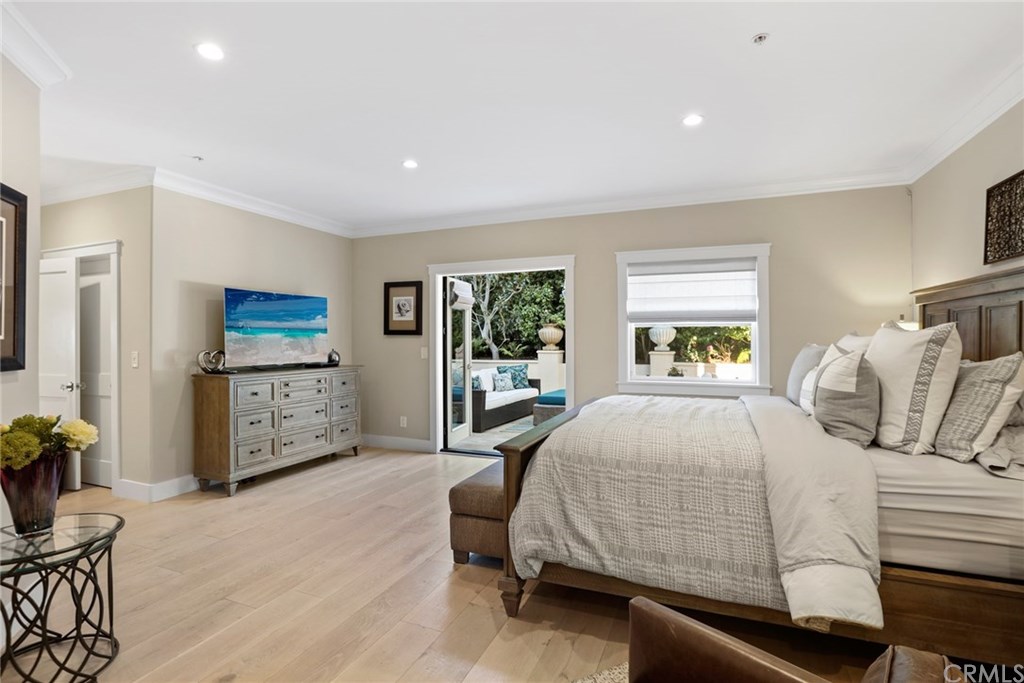 313 Ave F Redondo Beach, CA 90277 - Photo 17 of 38