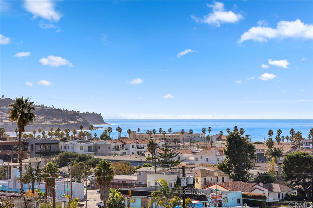 313 Ave F Redondo Beach, CA 90277 - Photo 3 of 38