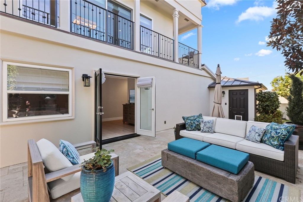 313 Ave F Redondo Beach, CA 90277 - Photo 21 of 38