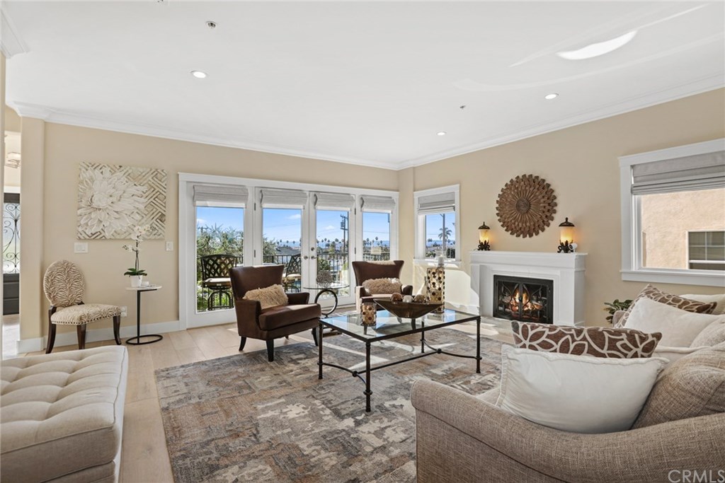 313 Ave F Redondo Beach, CA 90277 - Photo 23 of 38