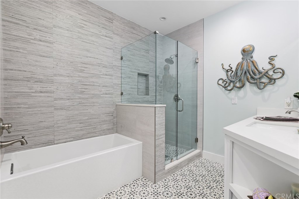 313 Ave F Redondo Beach, CA 90277 - Photo 28 of 38