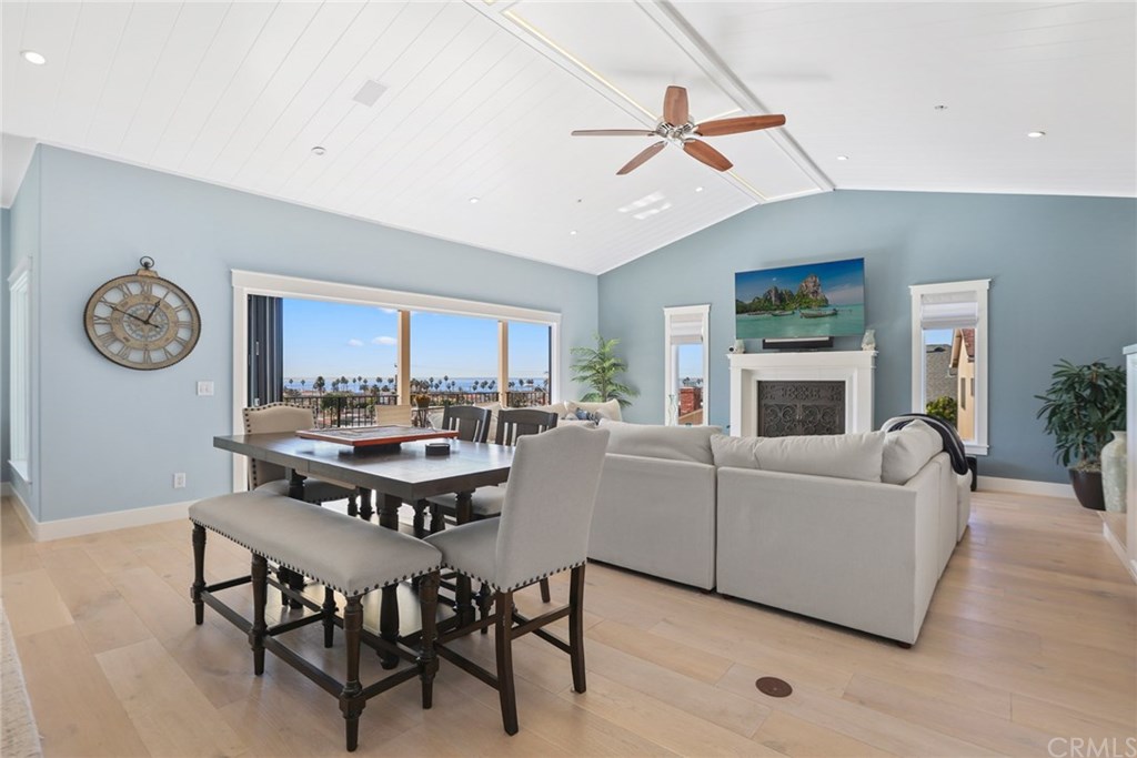 313 Ave F Redondo Beach, CA 90277 - Photo 10 of 38