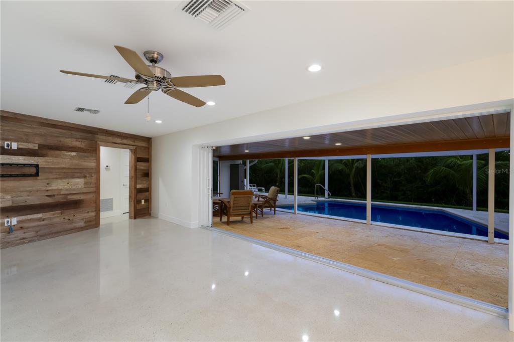 6561 Bayou Hammock Road Longboat Key, FL 34228 - Photo 25 of 81 Gallery Image 25