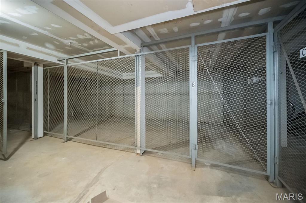 711 Lofty Point Drive, Unit B Ballwin, MO 63021 - Photo 20 of 26