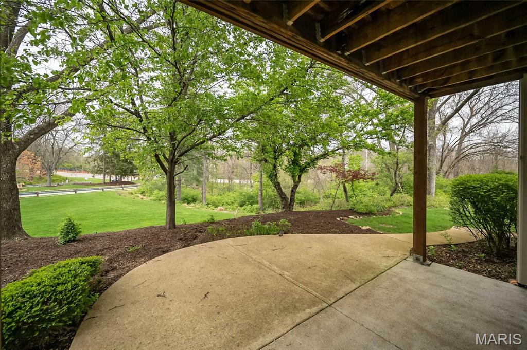 711 Lofty Point Drive, Unit B Ballwin, MO 63021 - Photo 25 of 26