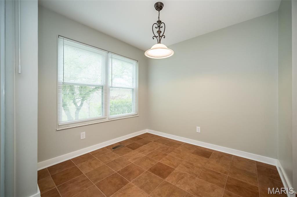 711 Lofty Point Drive, Unit B Ballwin, MO 63021 - Photo 7 of 26