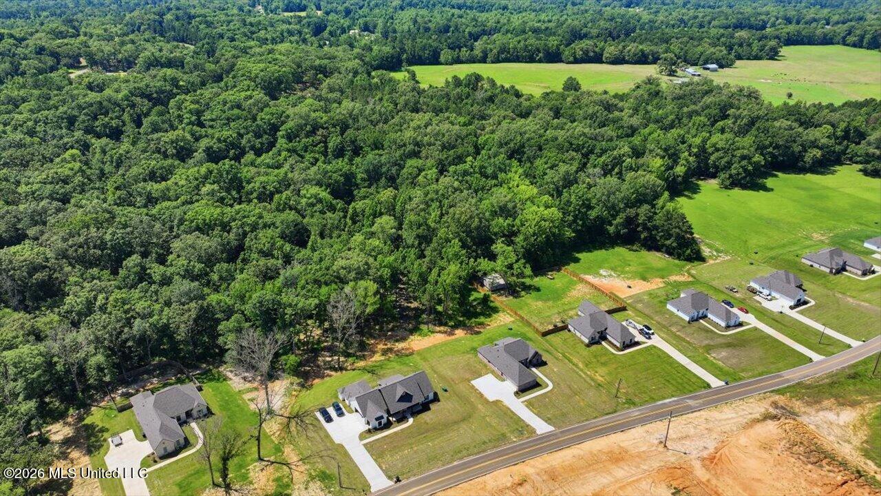 939 Mullican Road Florence, MS 39073 - Photo 53 of 65 52-939 Mullican Rd _ Hometoursms.com