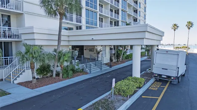$494,900 | 100 Pierce Street, Unit 1301, Clearwater, FL 33756