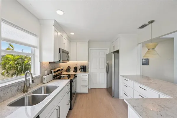 $2,295,000 | 108 Pelican Drive, Anna Maria, FL 34216