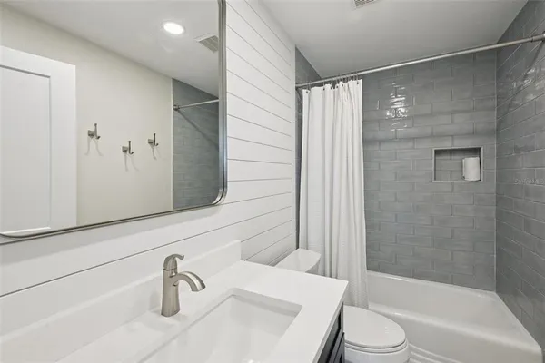 $2,295,000 | 108 Pelican Drive, Anna Maria, FL 34216