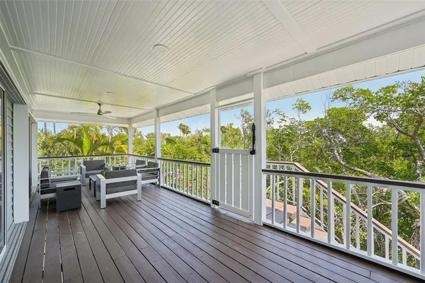 $2,295,000 | 108 Pelican Drive, Anna Maria, FL 34216