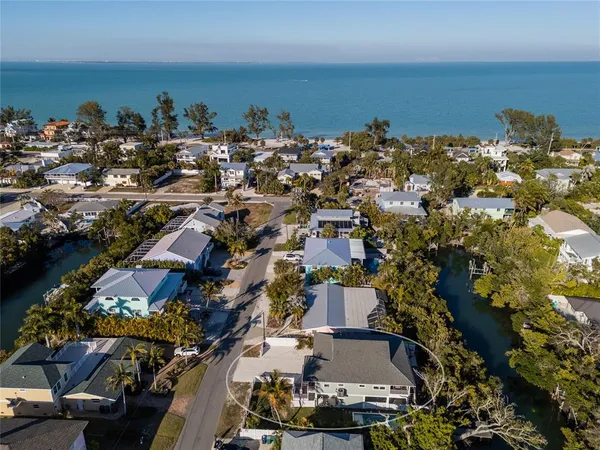 $2,295,000 | 108 Pelican Drive, Anna Maria, FL 34216