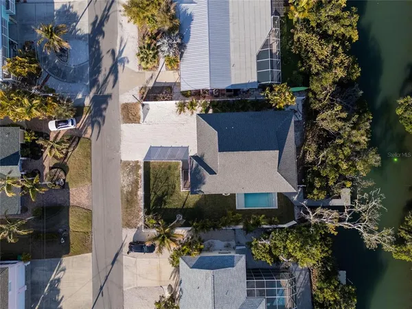 $2,295,000 | 108 Pelican Drive, Anna Maria, FL 34216