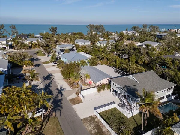 $2,295,000 | 108 Pelican Drive, Anna Maria, FL 34216