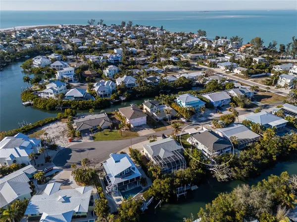 $2,295,000 | 108 Pelican Drive, Anna Maria, FL 34216